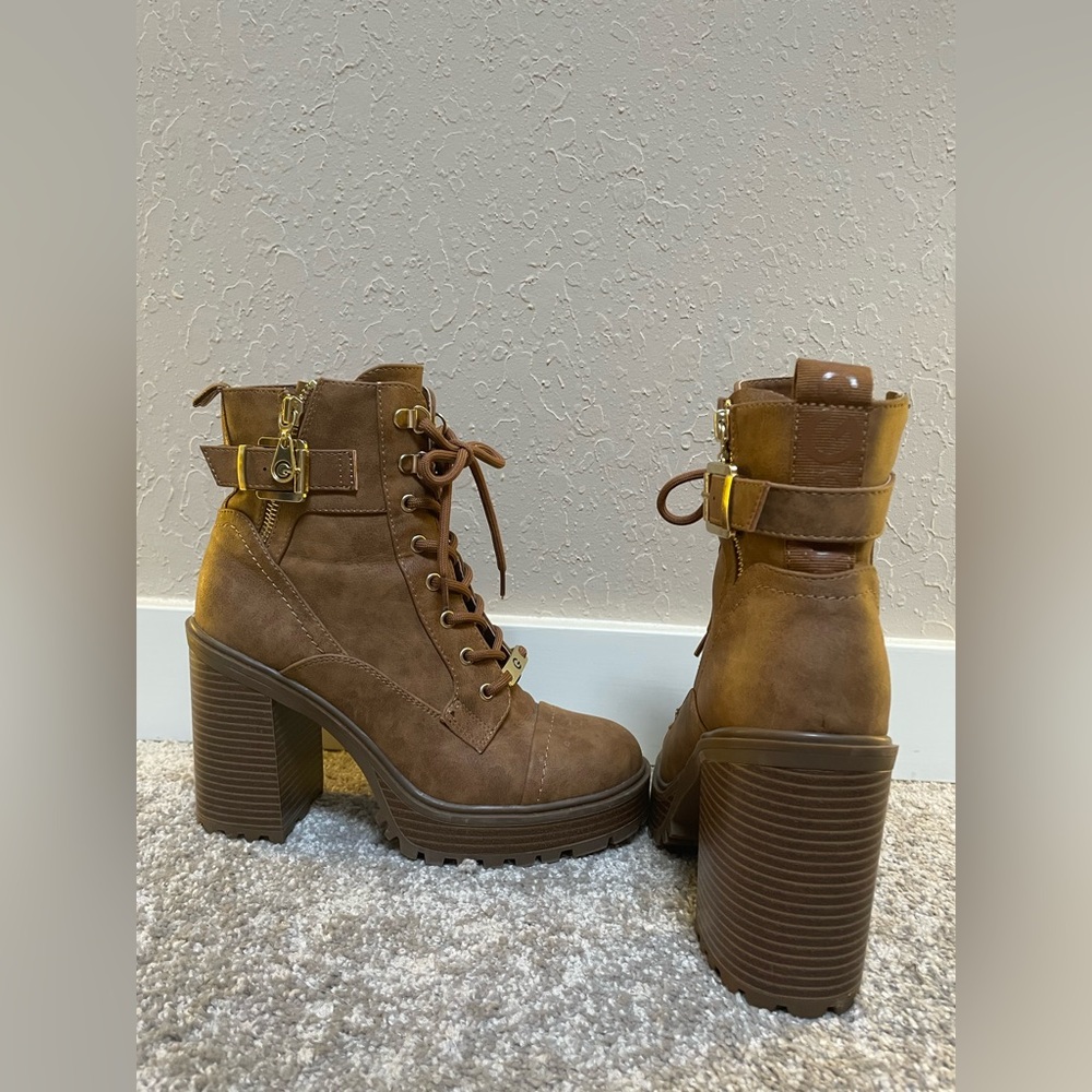 Guess Brand Lace-Up Ankle Boots - Picture 4 of 11